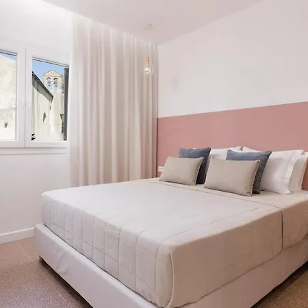 Ground Floor - Garitsa Bay Corfu アパート *